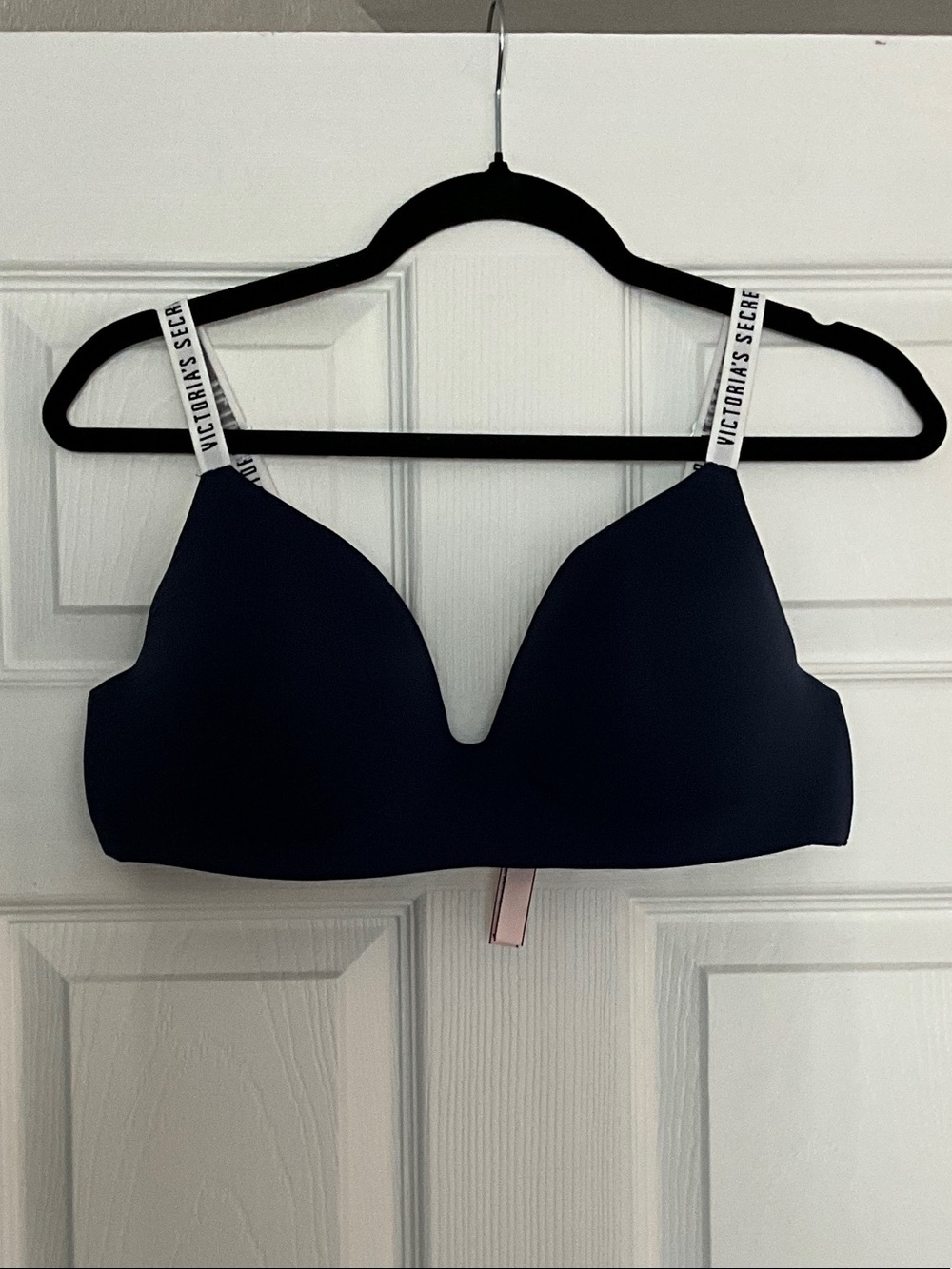 Victoria's Secret Dark Navy Tshirt Lightly Lined Wireless Bra Sz 38D LIKE NEW